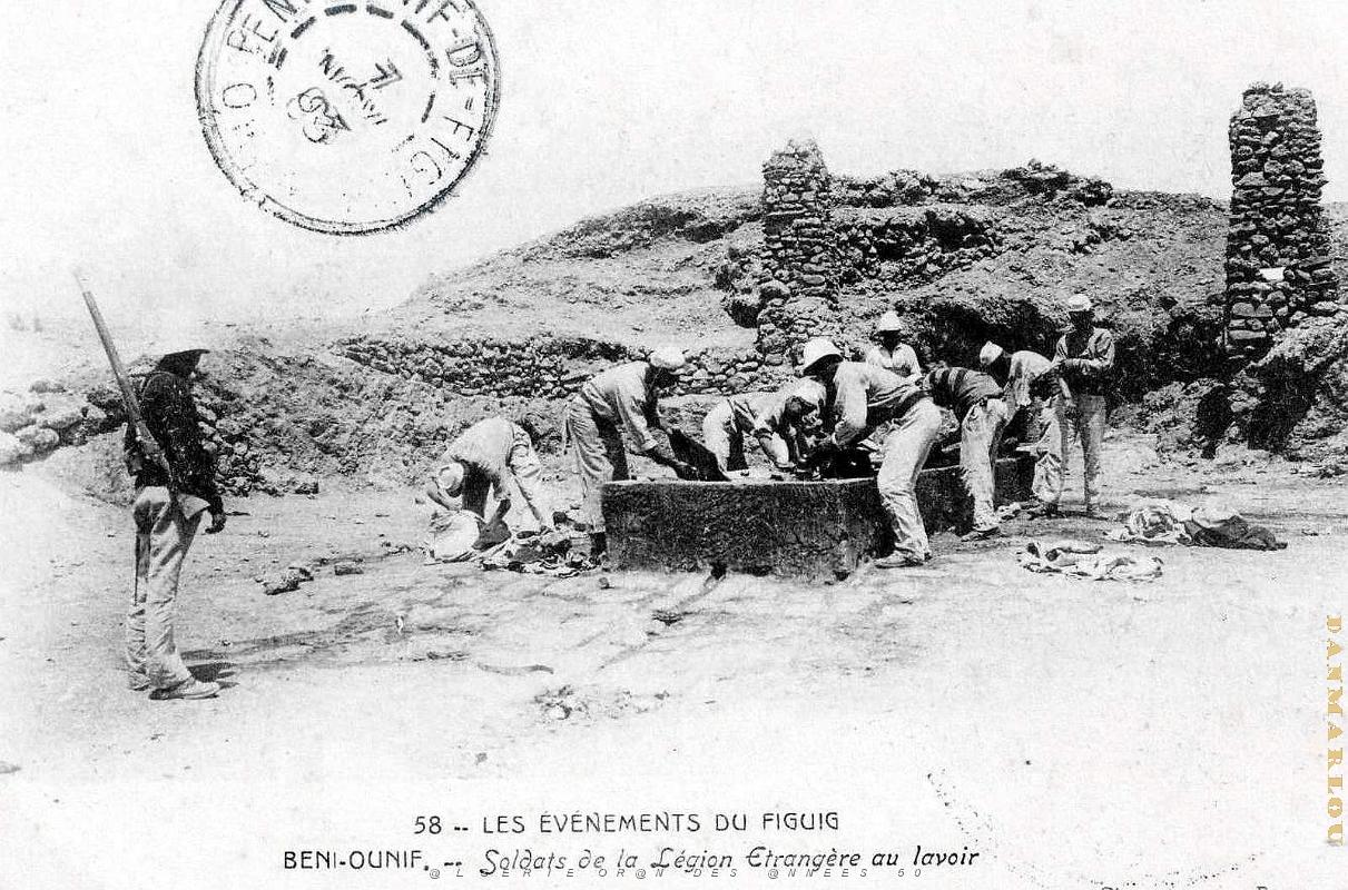 Beni-Ounif - Legion - Lavoir - 1903.jpg